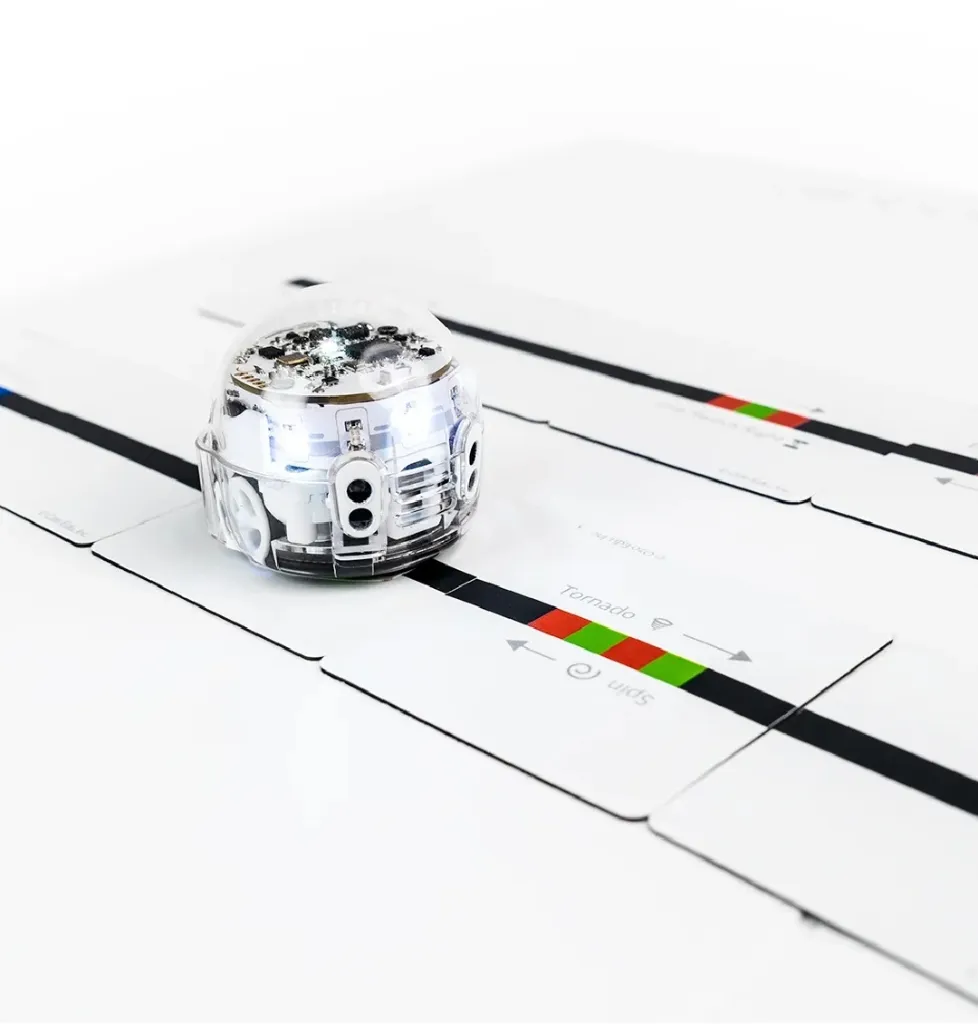 Ozobot-Kleurcode-Magneten-Speciale-Moves-Set-demo2-RATO-education.webp