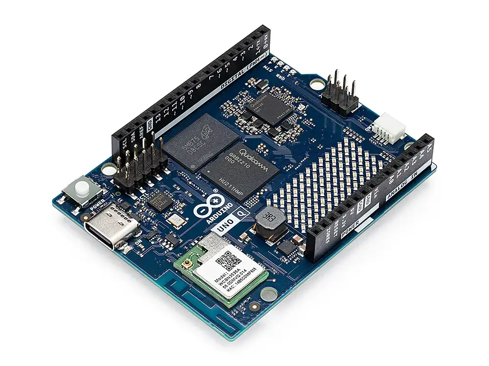 ABX00162_Arduino UNO Q_RATO Education 3.webp